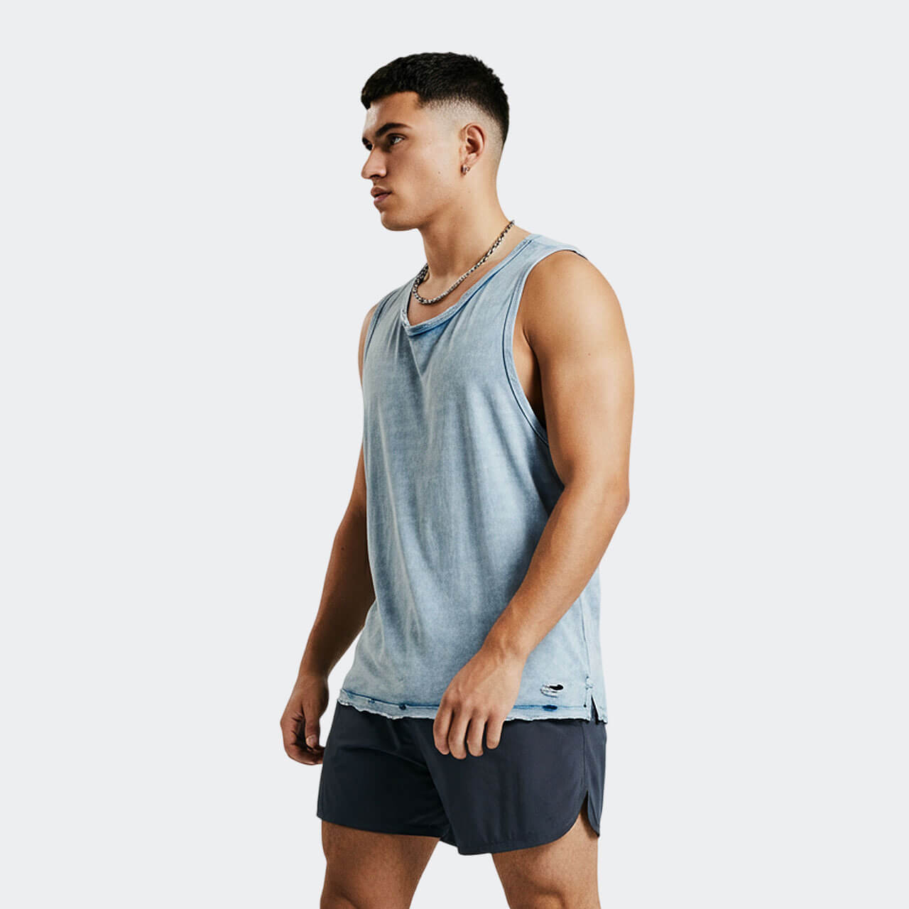 Side-view of HYDRA Airform Tank in Ice